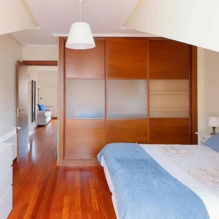 Apartamento ático Con Terraza, Vistas Al Mar Y Parking En Playa De S Lorenzo